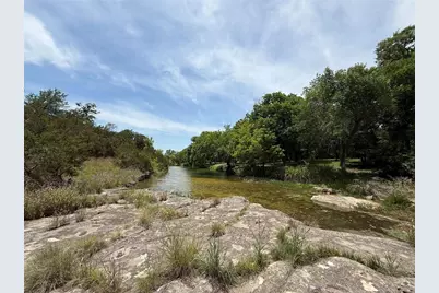 132 Quiet Oak Cove, Liberty Hill, TX 78642 - Photo 4