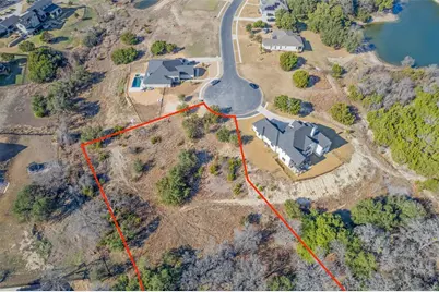 132 Quiet Oak Cove, Liberty Hill, TX 78642 - Photo 18