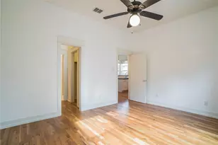 1165 Poquito St, Austin, TX 78702 - Photo 12