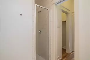 1165 Poquito St, Austin, TX 78702 - Photo 16