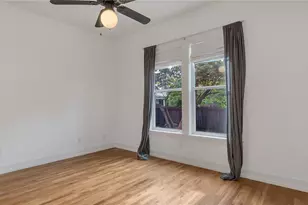 1165 Poquito St, Austin, TX 78702 - Photo 14