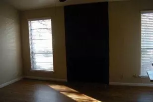 1000 W 26th St, Austin, TX 78705 - Photo 4