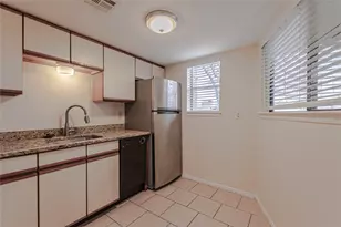 2500 Burleson Rd, Austin, TX 78741 - Photo 8