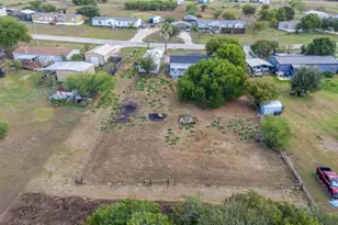 141 Davie Ln, Marion, TX 78124 - Photo 28