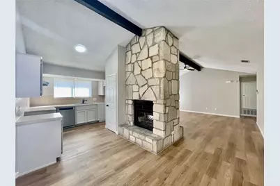 2001 Lisa Lane, San Marcos, TX 78666 - Photo 2