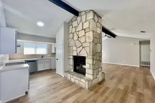 2001 Lisa Ln, San Marcos, TX 78666 - Photo 2