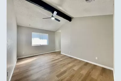 2001 Lisa Lane, San Marcos, TX 78666 - Photo 8