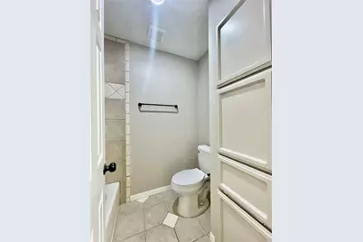 2001 Lisa Lane, San Marcos, TX 78666 - Photo 12