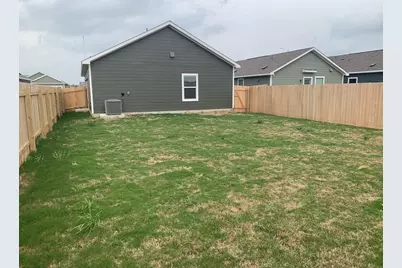 427 Bullhead Road, Bastrop, TX 78602 - Photo 22