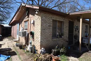 110 Hergotz Ln, Austin, TX 78742 - Photo 2