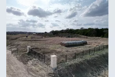 104 Scotty Lane, Liberty Hill, TX 78642 - Photo 1
