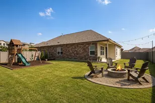 145 Blue Blaze Trl, Georgetown, TX 78628 - Photo 32