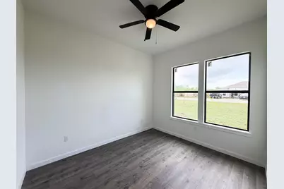 138 Blushing Drive, Cedar Creek, TX 78612 - Photo 8