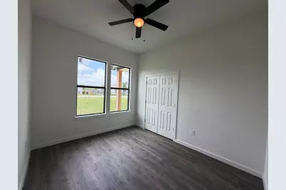 138 Blushing Drive, Cedar Creek, TX 78612 - Photo 6