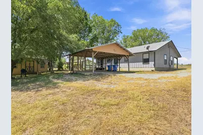 1303 Lovers Lane, Bastrop, TX 78602 - Photo 26