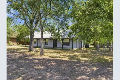 1303 Lovers Lane, Bastrop, TX 78602 - Photo 2