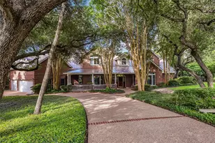 109 Wood Trail, West Lake Hills, TX 78746 - Photo 2