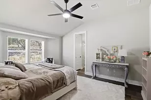 21100 Niagara Cove, Lago Vista, TX 78645 - Photo 14