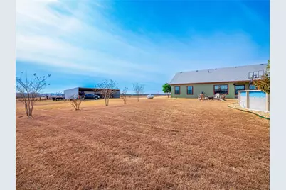 877 County Road 455, Coupland, TX 78615 - Photo 32