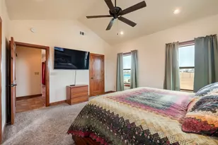 877 Co Rd 455, Coupland, TX 78615 - Photo 14
