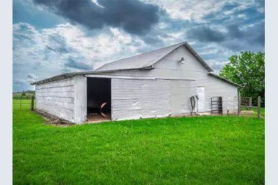 877 County Road 455, Coupland, TX 78615 - Photo 34
