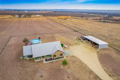 877 County Road 455, Coupland, TX 78615 - Photo 38
