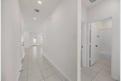 15100 Garrano Way, Manor, TX 78653 - Photo 4