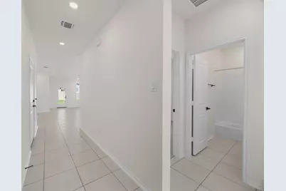 15100 Garrano Way, Manor, TX 78653 - Photo 4