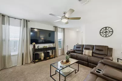 220 Lucky Texan Road, Jarrell, TX 76537 - Photo 4