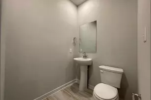605 W South St, Leander, TX 78641 - Photo 24
