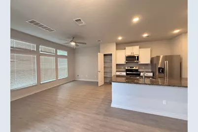 605 W South Street #92, Leander, TX 78641 - Photo 2