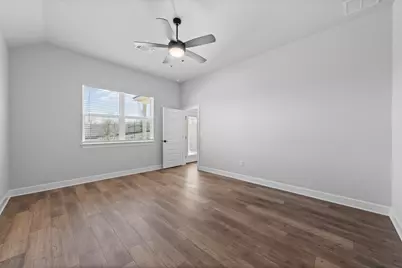 9704 Gladsome Path, Manor, TX 78653 - Photo 6