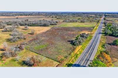 10996 US Highway 90 W, Harwood, TX 78632 - Photo 1