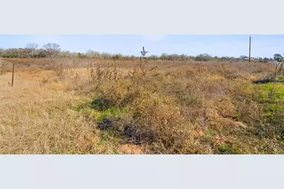 10996 US Highway 90 W, Harwood, TX 78632 - Photo 16