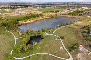 203 Little Lake Rd, Hutto, TX 78634 - Photo 28