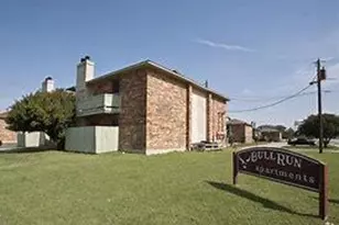 2800 Bull Run, Taylor, TX 76574 - Photo 1