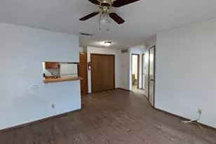 2800 Bull Run, Taylor, TX 76574 - Photo 4