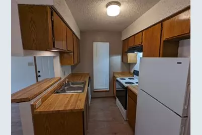 2800 Bull Run #608, Taylor, TX 76574 - Photo 6