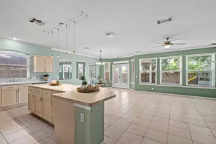 17002 Cranston Dr, Round Rock, TX 78664 - Photo 8