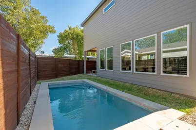 1104 Fiesta Street, Austin, TX 78702 - Photo 10