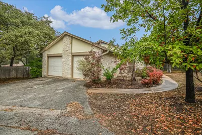 3207 Eanes Circle Circle, Austin, TX 78746 - Photo 14