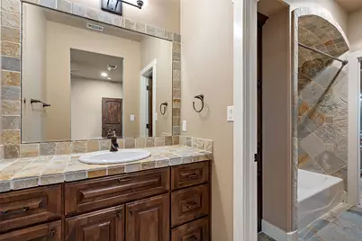 212 Malabar Street, Lakeway, TX 78734 - Photo 28
