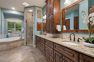 212 Malabar St, Lakeway, TX 78734 - Photo 16