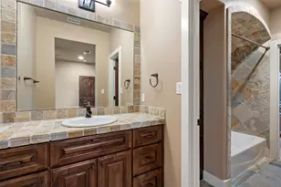 212 Malabar St, Lakeway, TX 78734 - Photo 28