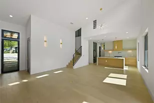 1606 Cedar Ave, Austin, TX 78702 - Photo 4
