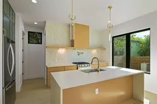1606 Cedar Ave, Austin, TX 78702 - Photo 8