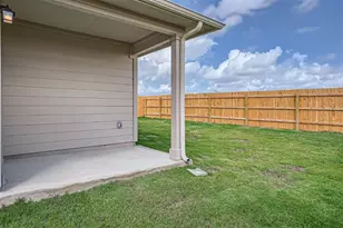 117 Alamo Vine Ct, Kyle, TX 78640 - Photo 24