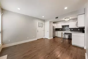 935 La Posada Dr, Austin, TX 78752 - Photo 6