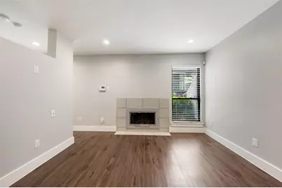 935 La Posada Drive #115, Austin, TX 78752 - Photo 2