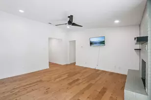 2609 Carlow Dr, Austin, TX 78745 - Photo 10